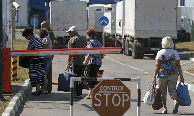 Presă: Toate cele 280 de camioane din convoiul rus au intrat în Ucraina 