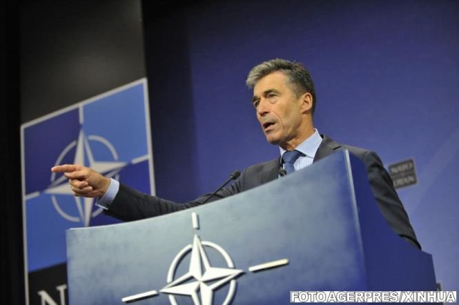 Secretarul general al NATO: Rusia îşi rezervă toate opţiunile, inclusiv o intervenţie militară în Ucraina