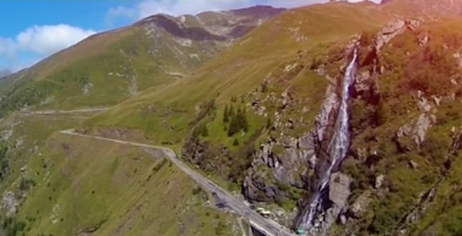 România la înălţime: Transfăgărăşanul, unul din cele mai spectaculoase drumuri din România
