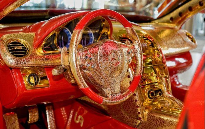 Aşa arată maşina care costă 10 MILIOANE de dolari. "Este regina kitsch-ului". Cum este interiorul 272958