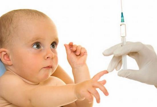 Ministerul Sănătăţii dă asigurări: Vaccinul împotriva hepatitei B va ajunge până vineri în maternităţi
