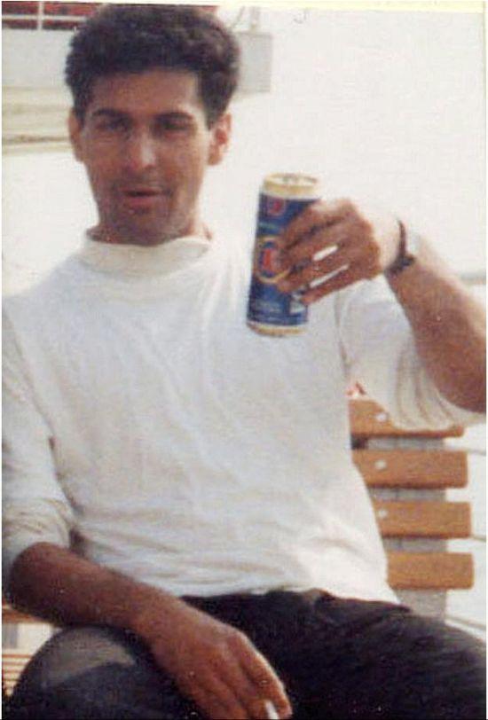 Un temut lider musulman, suprins într-o ipostază şocantă. A cerut imediat ca pozele să fie ŞTERSE 272982