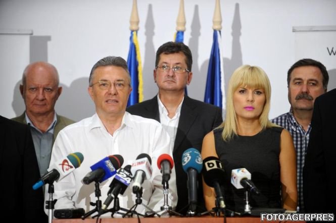 Diaconescu: Nu mi-a cerut preşedintele Băsescu să renunţ la candidatura la Preşedinţie 
