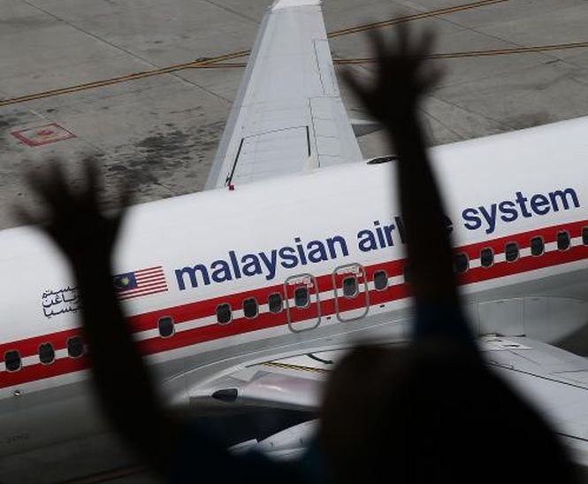 Concedieri la Malaysia Airlines. Compania dă afară o treime din personal