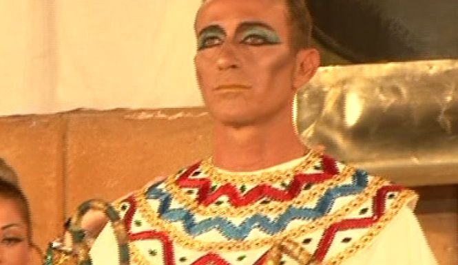 Radu Mazăre a jucat rolul faraonului Ramses al II-lea, la carnavalul din Mamaia