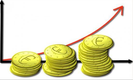 Euro a crescut cu peste 1 ban şi a depăşit 4,42 lei. Vezi cursul BNR