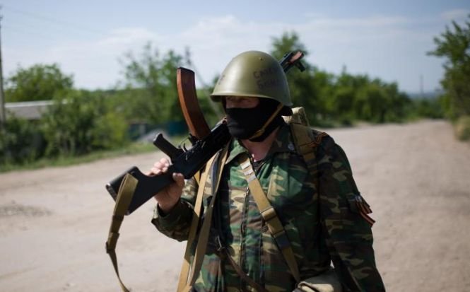 Doi militari ruşi au fost arestaţi în Ucraina 