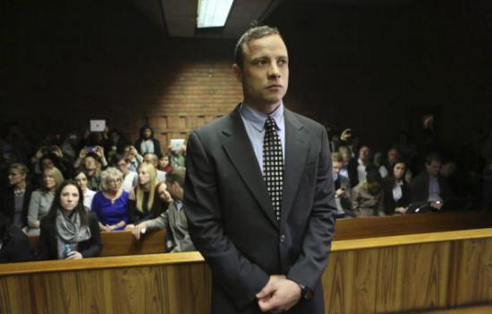 Oscar Pistorius, achitat de acuzaţia de crimă cu premeditare. Ar putea fi acuzat de omor din culpă