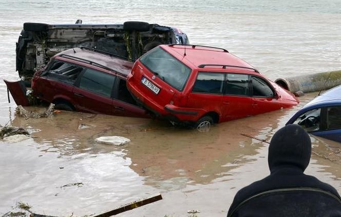 Europa se confruntă cu un val violent de inundaţii. Croaţia, Austria şi Ungaria, acoperite de apă. Mii de oameni evacuaţi