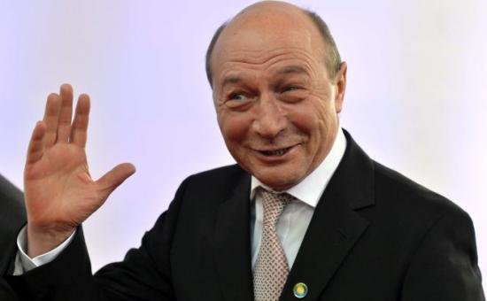 Daily Summary: How Băsescu intends to bring votes for Udrea and get rid of the pending  file cases 