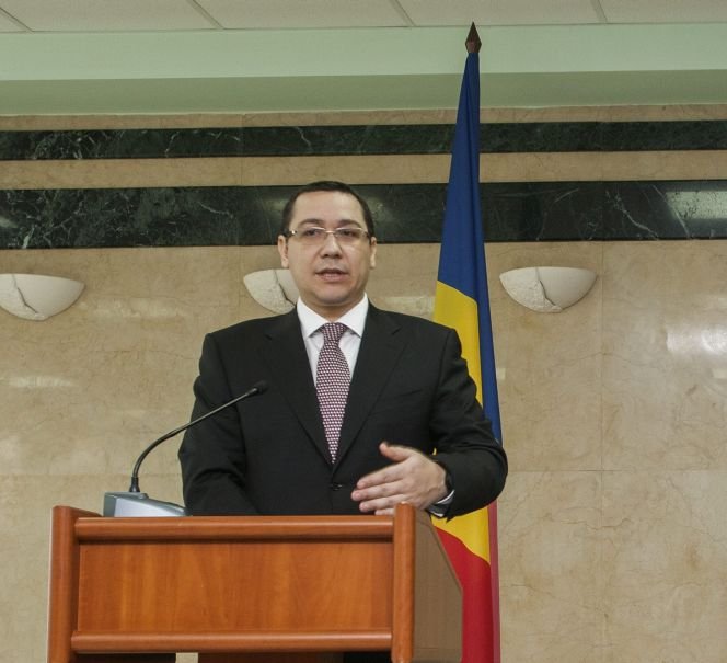 Ponta: Regimul Băsescu a rămas în viaţă prin oameni ca Robert Turcescu