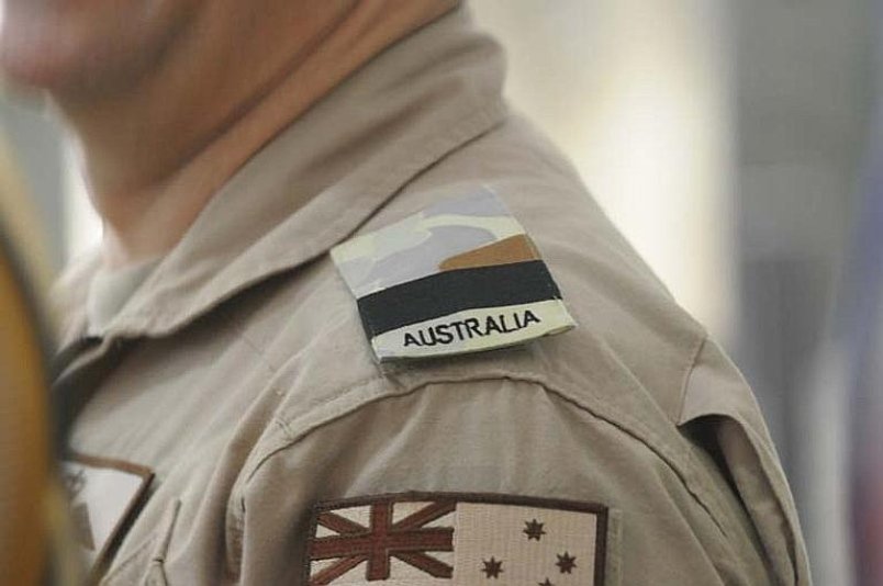 Un presupus &quot;terorist&quot; a fost UCIS în Australia, după ce a înjunghiat doi poliţişti