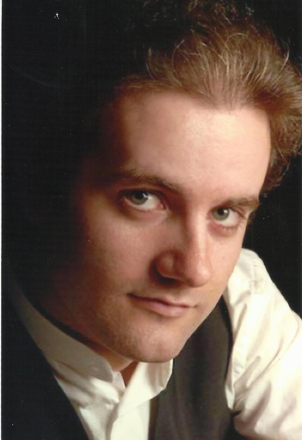 Pianiștii Vassilis Varvaresos, Josu De Solaun și Ilya Rashkovskiy intră în Finala și concurează pentru a câștiga Secțiunea Pian a Concursului Enescu 2014  276890