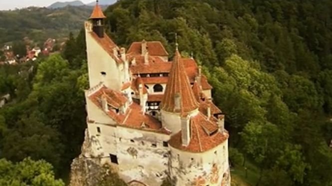 România la înălţime. Castelul Bran, un loc plin de istorie şi legende