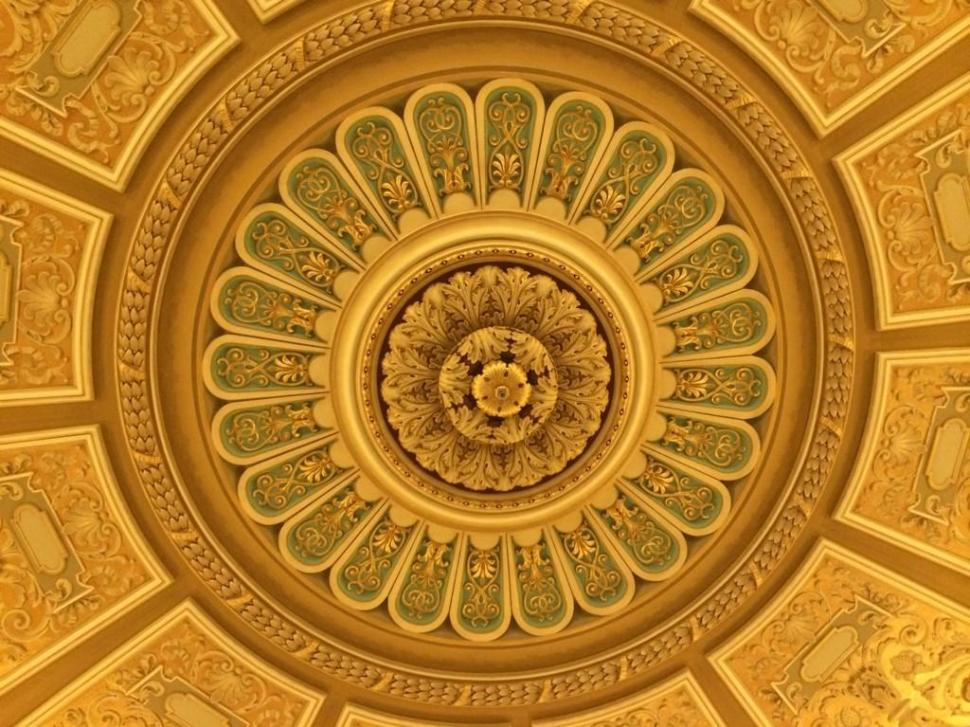 AMBASADOR pentru România. Unul din cei mai renumiţi fotografi ai National Geographic, fermecat de Bucureşti 277418