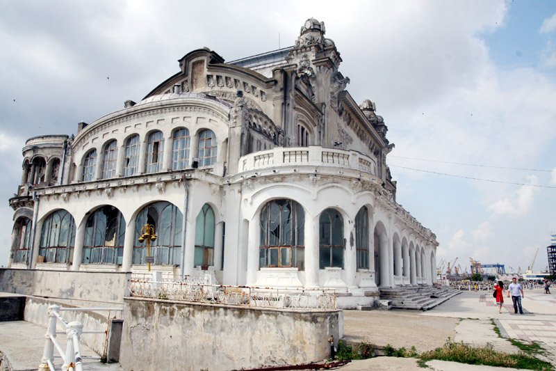 Cazinoul Constanţa, transferat de la municipalitate la Compania Naţională de Investiţii pentru a fi reparat 