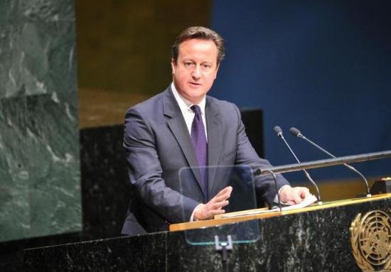 David Cameron, vizită-surpriză la Kabul. Este primul lider internaţional care îl vizitează pe noul preşedinte afgan
