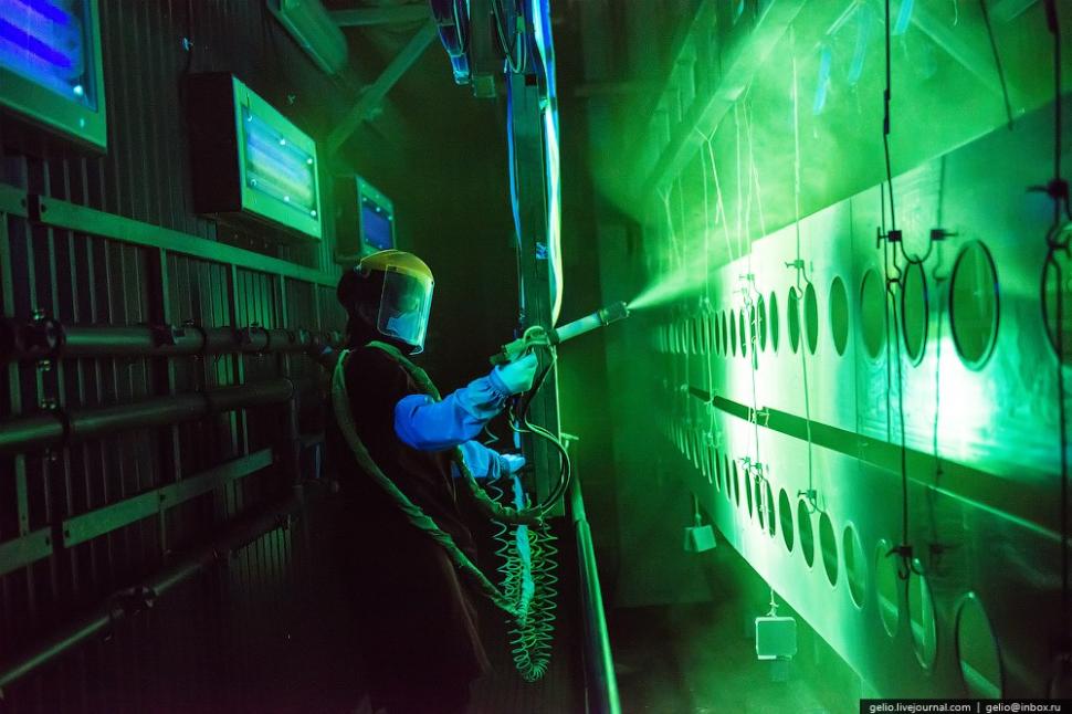 Dovada că RUŞII se pregătesc de luptă. Ce fac în această FABRICĂ: "Se lucrează la foc continuu" 277938