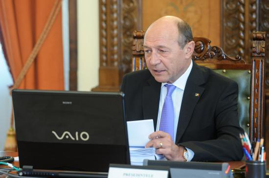 Băsescu’s lies about Voiculescu and the Secret Political Police  