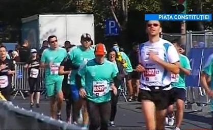 Un kenyan A CÂŞTIGAT maratonul din Bucureşti