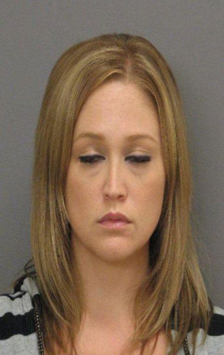 Aceste tinere profesoare îşi vor petrece următorii ANI în închisoare. Ce i-au făcut unui elev de 16 ani. Părinţii sunt stupefiaţi 278212