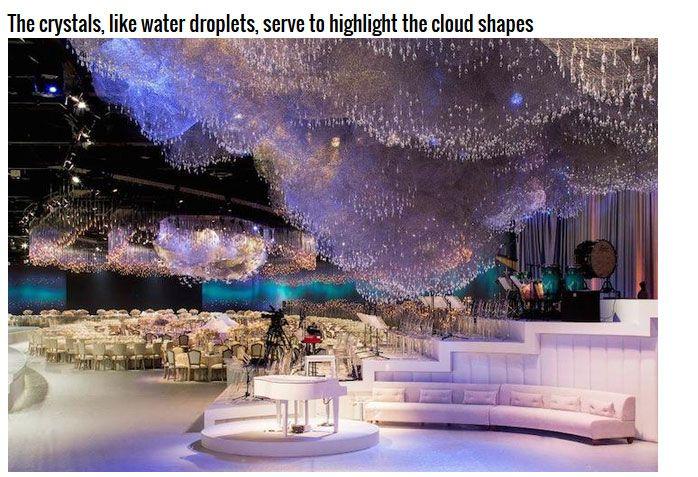 "Este cea mai frumoasă NUNTĂ la care am participat vreodată". Cum arată sala în care au fost poftiţi invitaţii: "Nu ştiam unde să ne uităm mai întâi" 278217