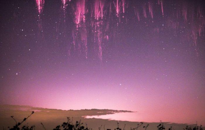 Ce a apărut pe cerul Italiei după o furtună teribilă: "Este cel mai rar fenomen celest văzut până acum de om" 278356