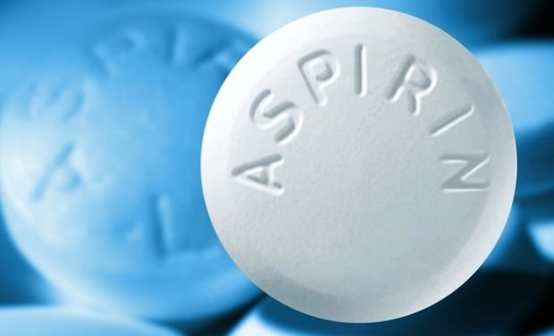 Ce se întâmplă cu tenul tău dacă foloseşti aspirina. &quot;Rezultatele sunt UIMITOARE&quot;