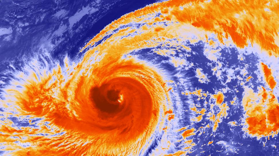 Japonia trece printr-o grea încercare. Taifunul Phanfone distruge tot în calea sa