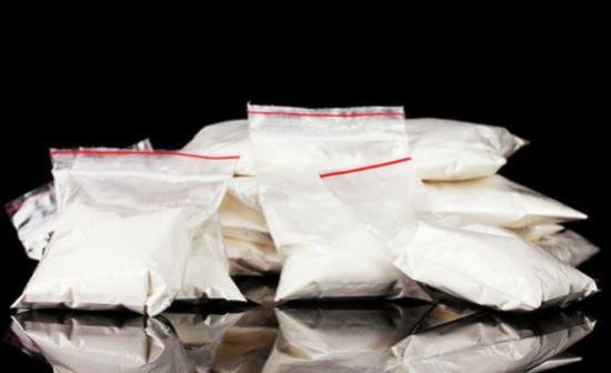 Un copil din SUA a dus la grădiniţă sute de pacheţele de heroină, crezând că erau bomboane