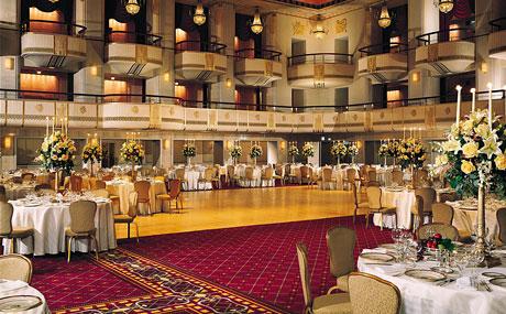 Cum arată hotelul unde CHINEZII au plătit 1.3 MILIOANE de dolari pe cameră 278530