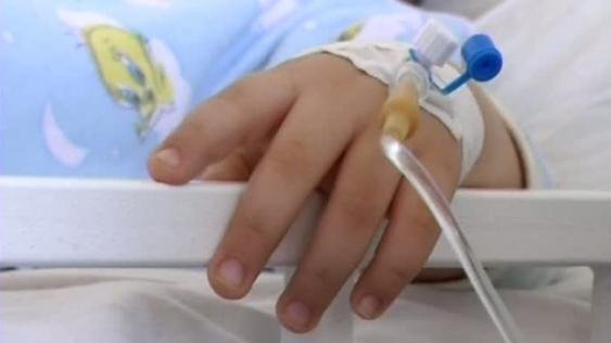 Ministrul Sănătăţii promite TOLERANŢĂ ZERO în cazul fetiţei care a murit de la o injecţie cu ampicilină şi trimite Corpul de Control la Spitalul din Huşi