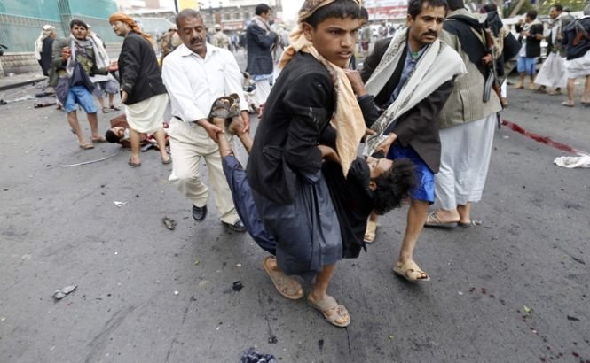 Yemen. Zeci de manifestanţi şiiţi au fost ucişi de o bombă plasată în centrul capitalei