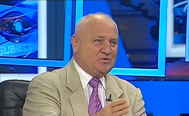 Pavel Abraham: Domnul Băsescu vorbeşte prostii. Este frate cu domnul Turcescu