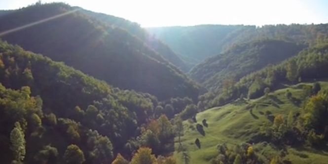 România la Înălţime: Dealul Hera şi Valea Dragmirov, o peisagistică deosebită