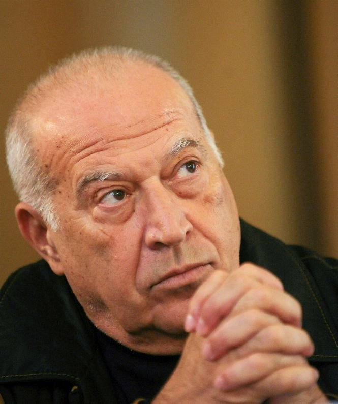 Dan Voiculescu propune punerea lui Traian Băsescu sub control judiciar