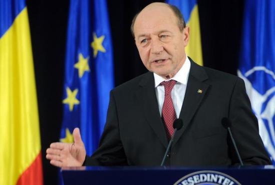 Băsescu: Meleşcanu has either forgotten or he meant to misinform. You cannot deny providing the President with classified information