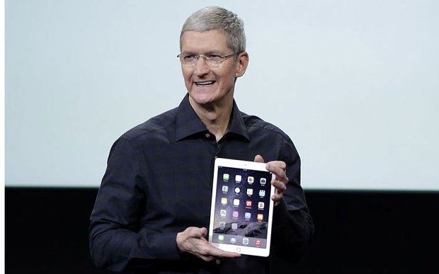 Toamna se numără inovaţiile. Apple a lansat cea mai SUBŢIRE tabletă din lume. Iată cum arată
