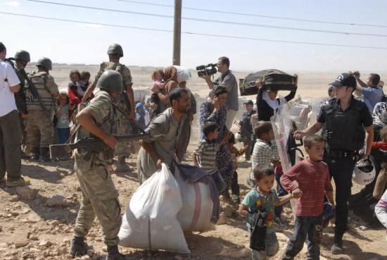 Numărul refugiaţilor sirieni instalaţi în Turcia a ajuns la 1,6 milioane