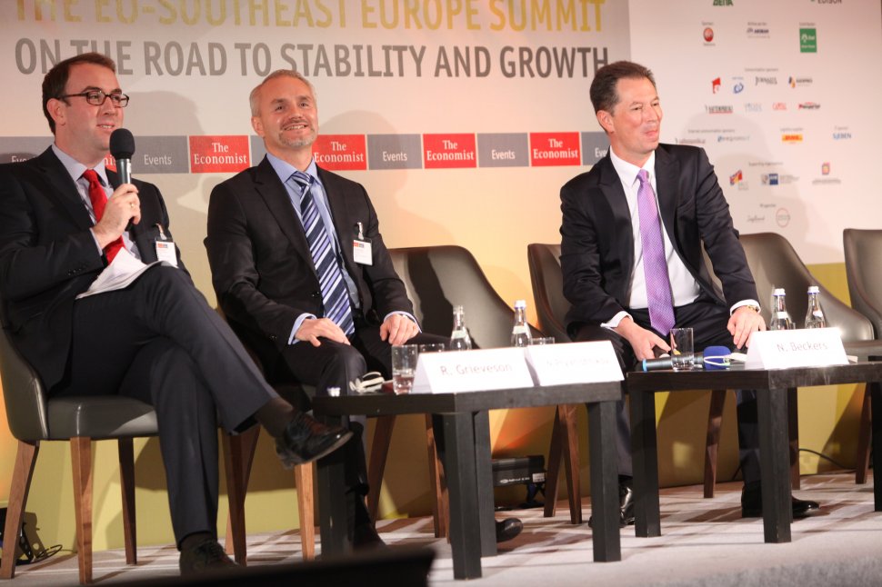 Summit-ul The Economist, ziua a doua: Drumul spre progres, descoperirea noului peisaj de investiţii în Europa de Sud-Est