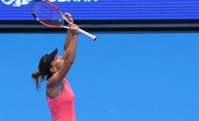 Simona Halep a învins-o pe Serena Williams la Turneul Campioanelor