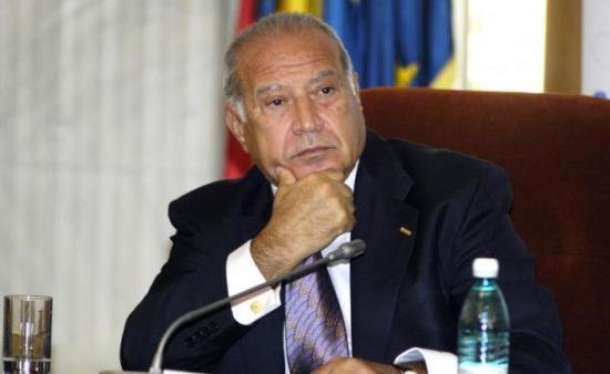 Dan Voiculescu: The decade of shame – Have no fear! Băsescu will fall too!