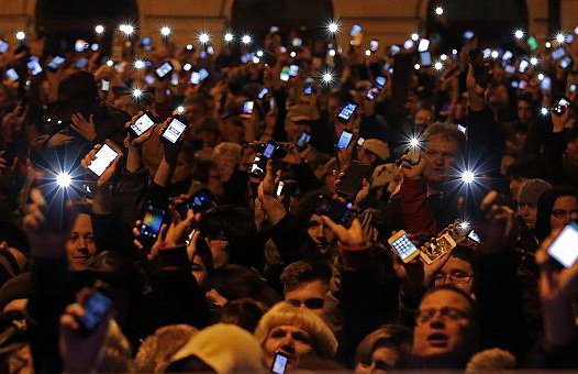 Acesta poate fi sfârşitul guvernului Viktor Orban. Peste 100.000 de oameni au protestat împotriva taxei pe internet