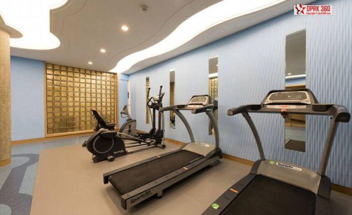 Este cel mai impresionant resort de ski din ţară. Un SINGUR turist a venit până acum aici. Vezi cine este 281309