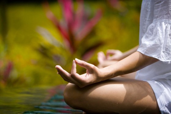 Patru tehnici de relaxare cu efect surprinzător. Meditaţia este una dintre ele