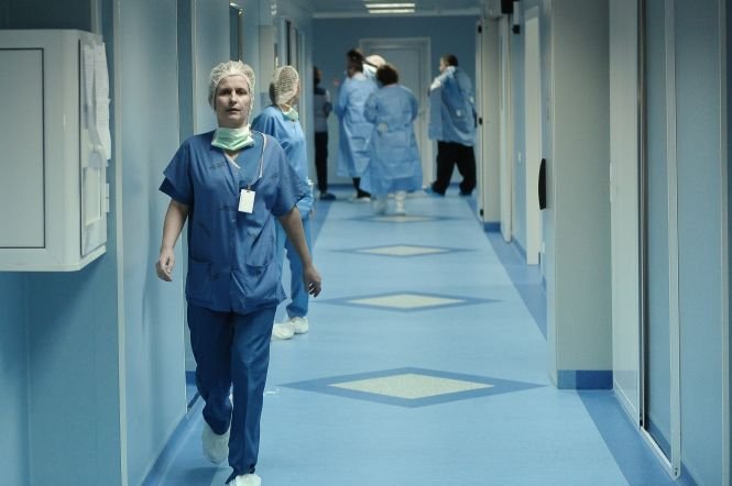 Salariile angajaţilor din Sănătate vor creşte cu 100 de lei de la 1 ianuarie 2015