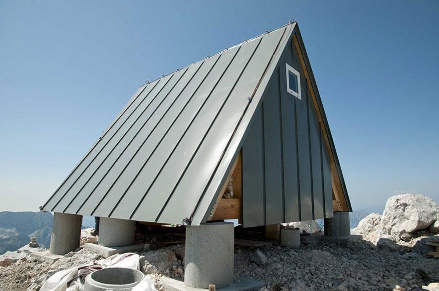 Cabana montană TOTAL GRATUITĂ pentru turişti. Ce trebuie să faci ca să ajungi acolo 281894