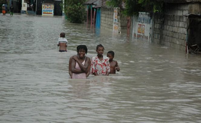 Tragedie în Haiti. Nouă morţi şi mii de sinistraţi, în urma inundaţiilor provocate de ploile torenţiale