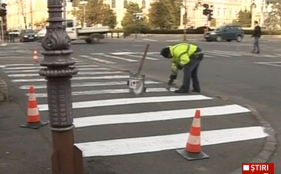 Caz absurd la Oradea: Treceri de pietoni marcate pe trotuare, pentru ca funcţionarii AIO să-i poată amenda pe şoferii nedisciplinaţi