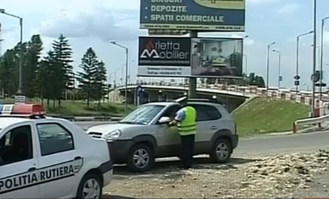 Şofer teribilist, amendat pe autostrada Transilvania. Gonea cu 203 km/h
